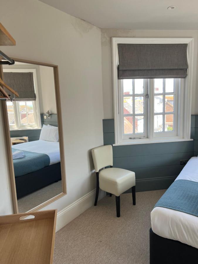 The Bay 3* Pevensey